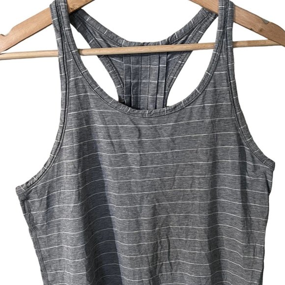 Lululemon Yogi Everyday Top Size 4 Short Serve Heathered Gray Striped Racerback - Picture 4 of 9
